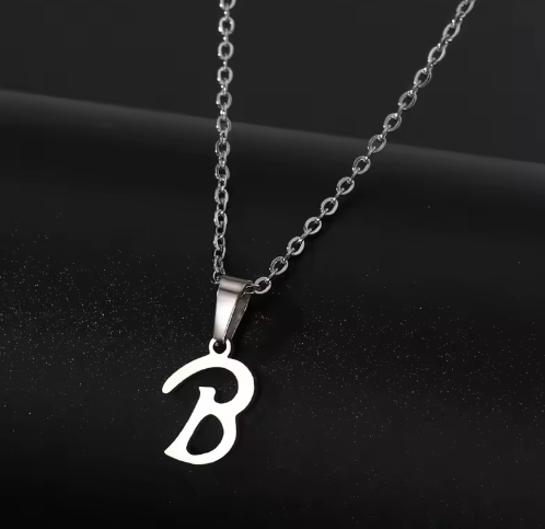 Velavora™ Minimalistische Initialenketting – A–Z Roestvrij Staal